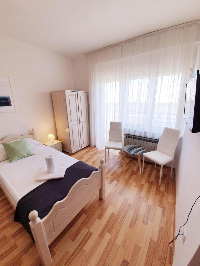 Hotel Roko คาชเตลา ภายนอก รูปภาพ